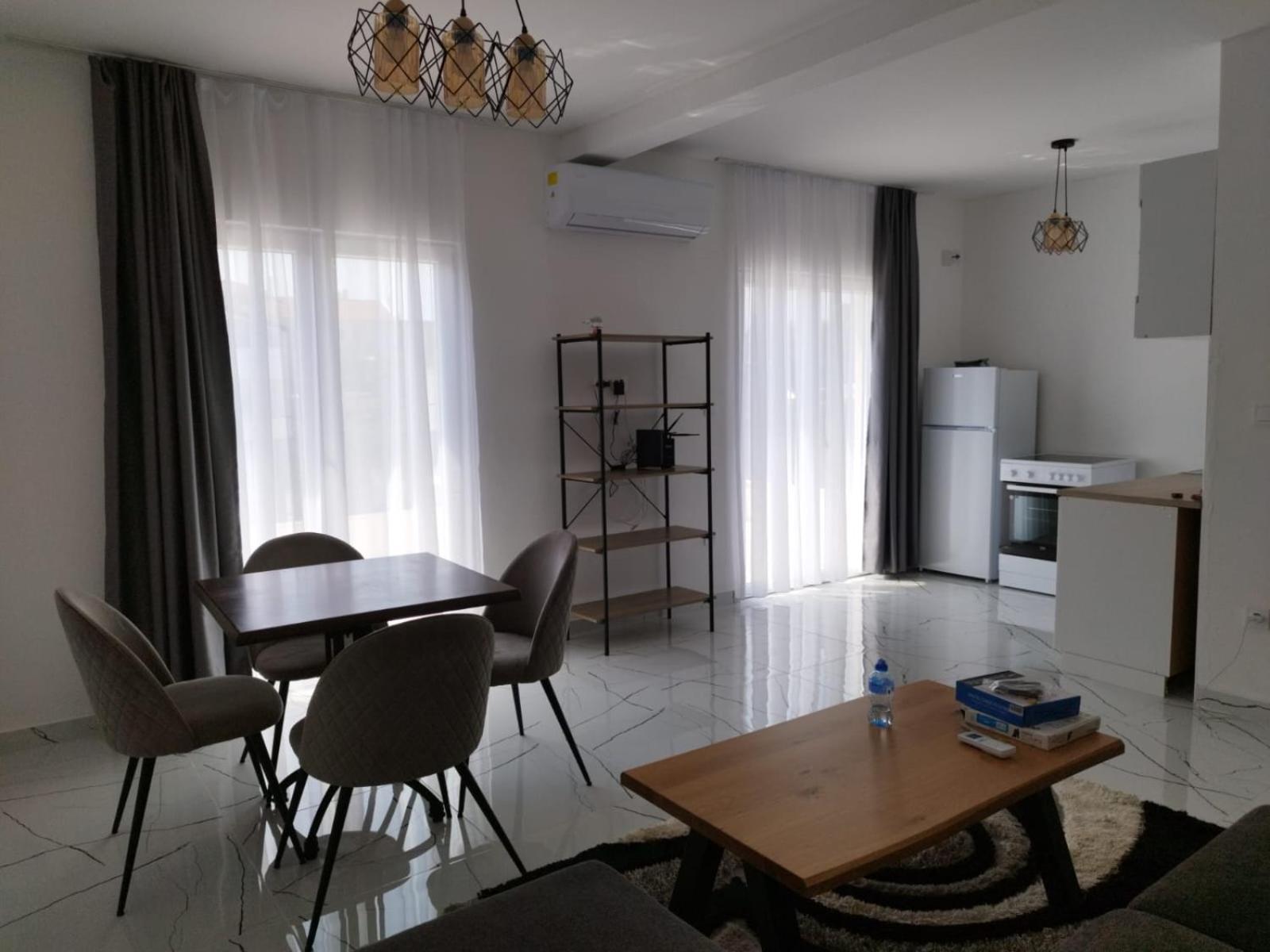 Apartmani Srdanovic Tivat Exterior foto